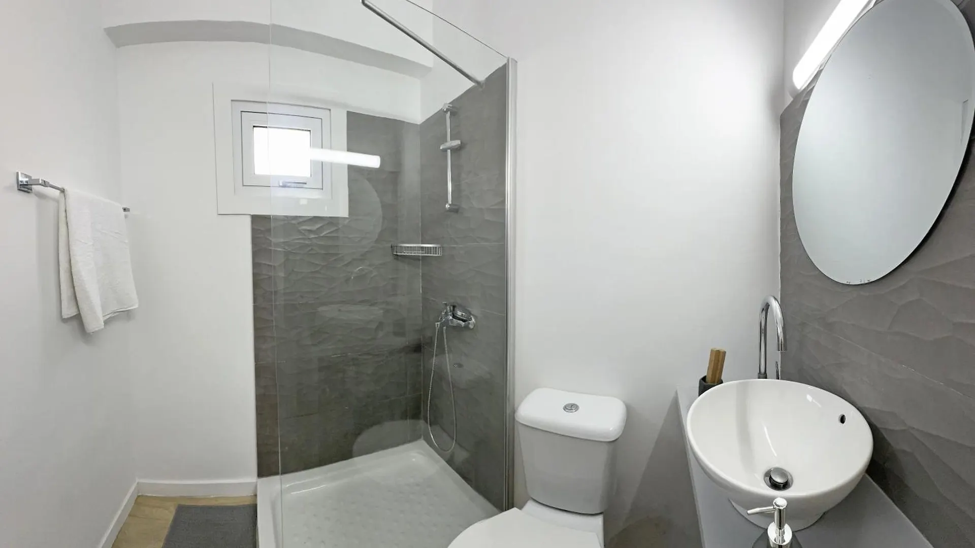 Apartment Palmbeach Larnaka Finikoudes - 1Min To Beach Cyprus