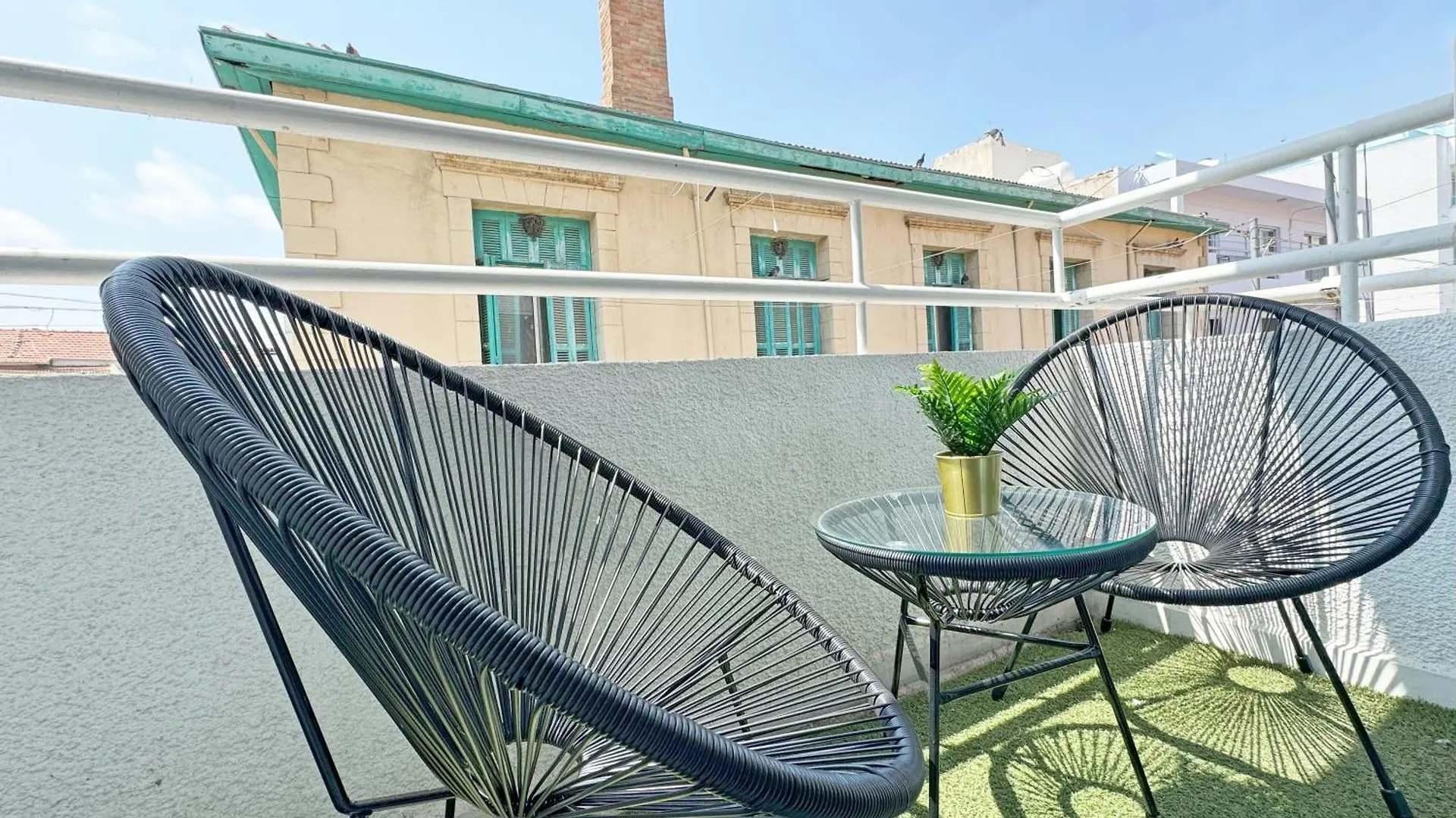 Apartment Palmbeach Larnaka Finikoudes - 1Min To Beach